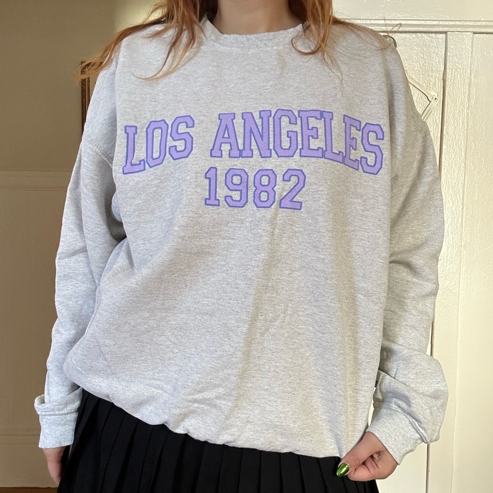 Anthropologie grey and purple oversized Los Angeles sweatshirt